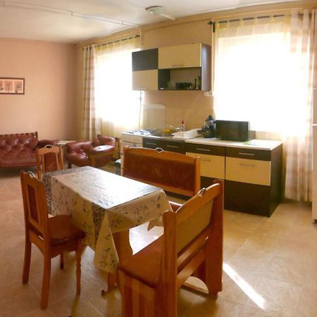 Orchidea Apartman ตาตา ภายนอก รูปภาพ